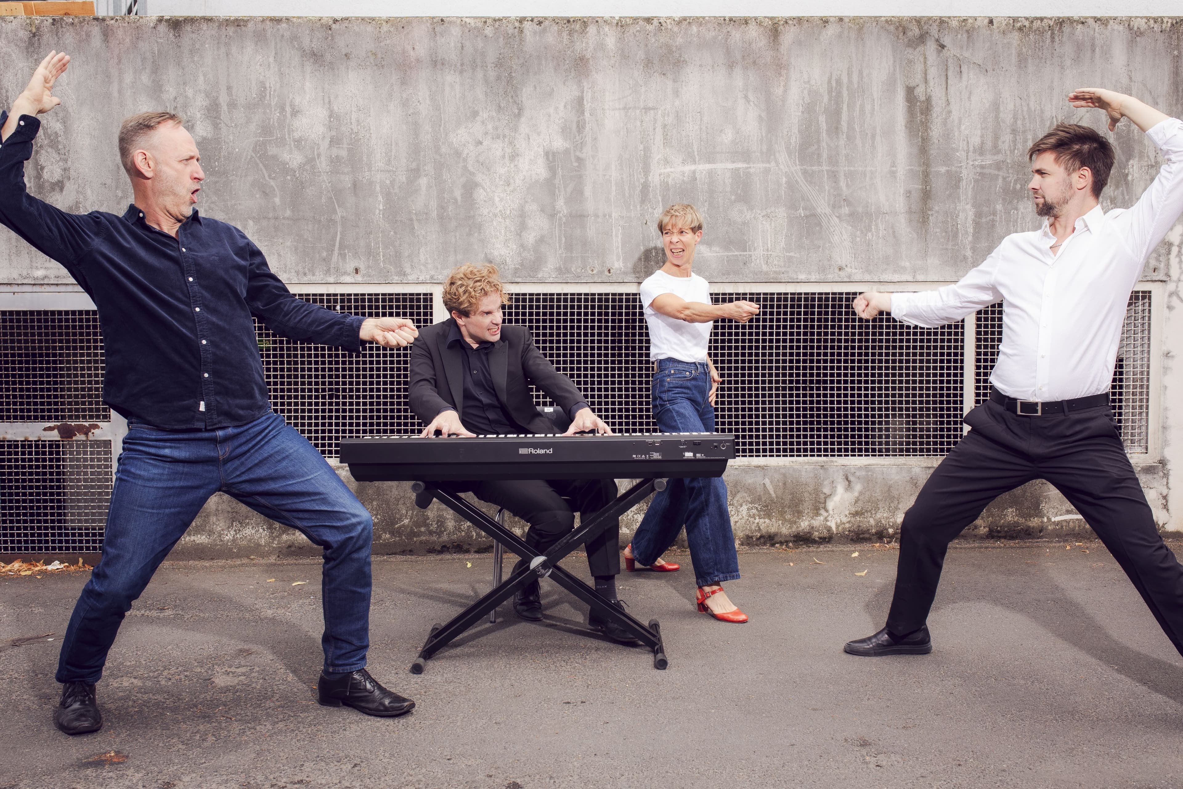 Impro mit den Gorillas: Alles im Eimer