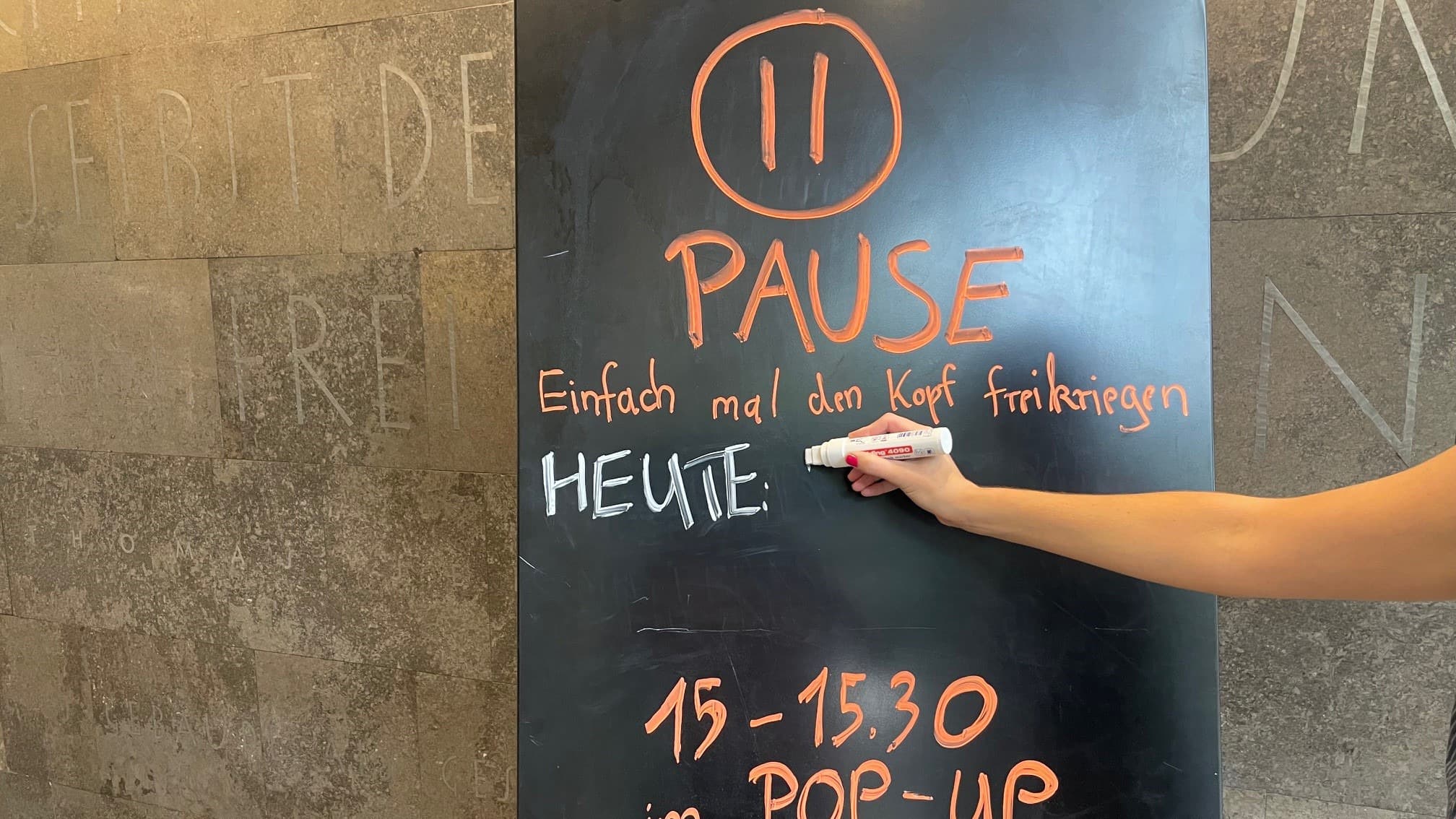 PAUSE | Yoga