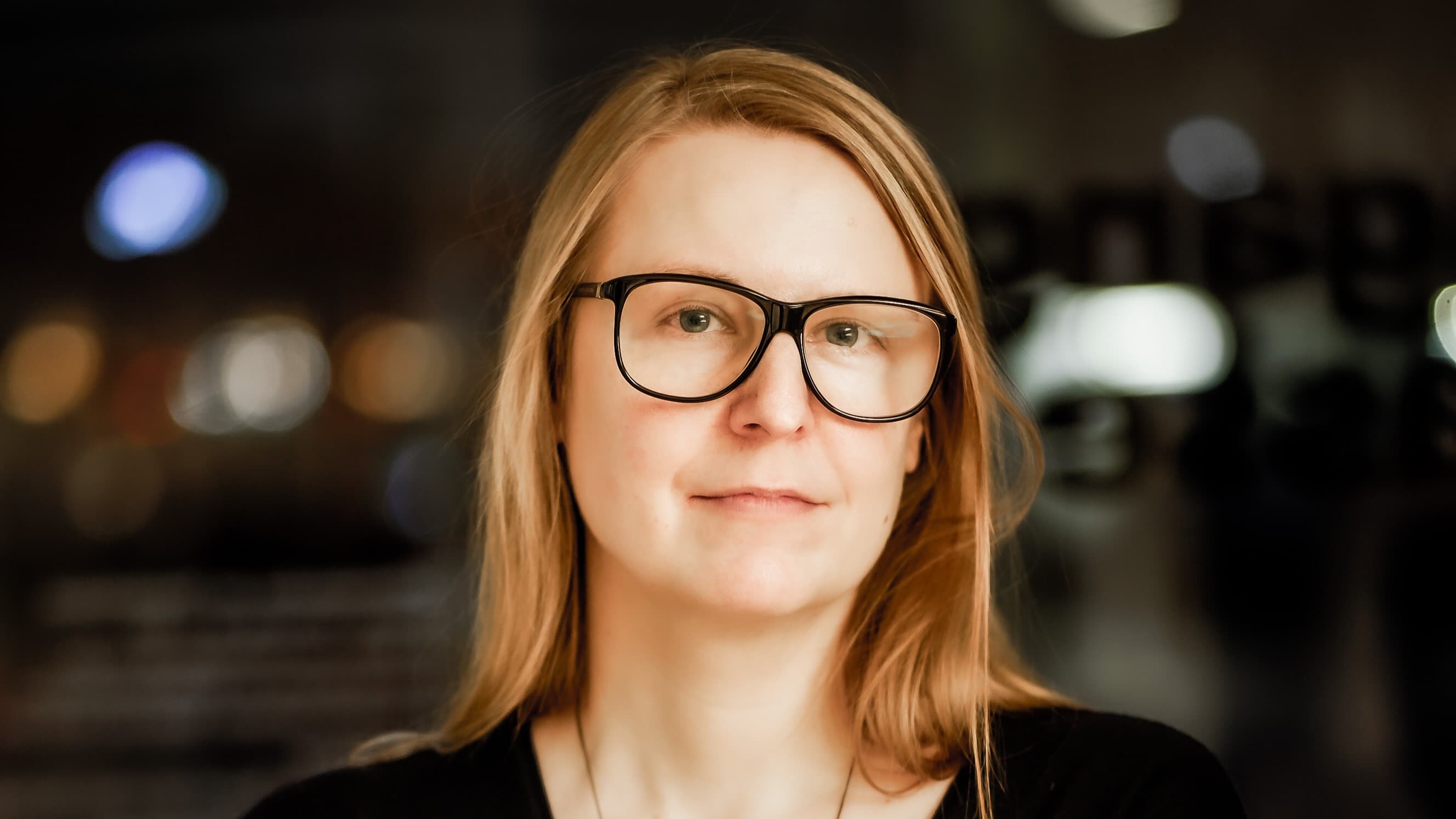 Buchpremiere: Maja Zade liest aus »Wand an Wand«