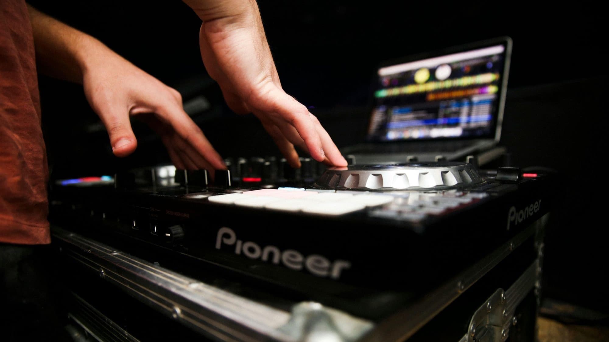 DJ WORKSHOP (Beginners)